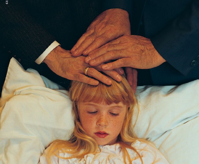 Can healing miracles be performed without the priesthood?