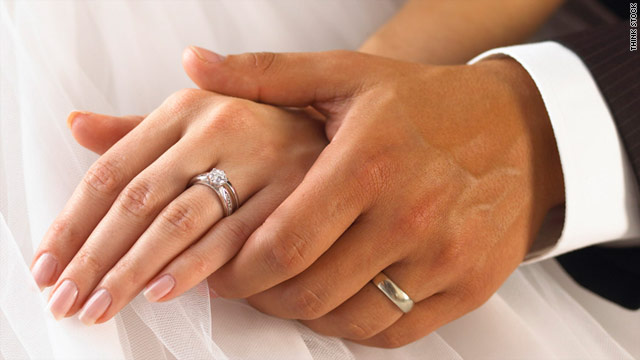 Should my fiance and I wait until we graduate college to get married?