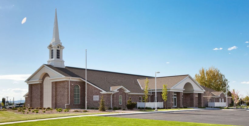 Moroni and meetinghouses