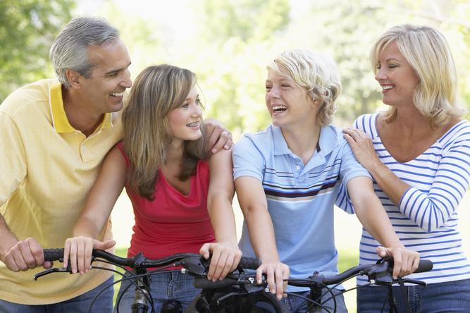 How do I keep the Sabbath Day holy and honor my parents?